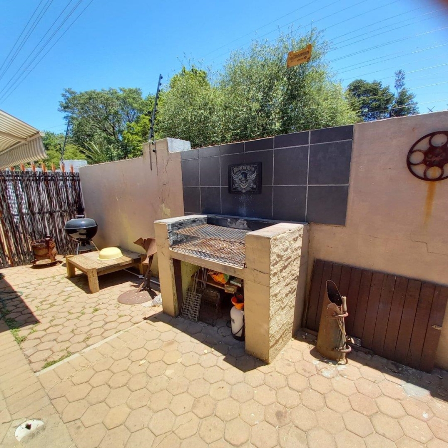 2 Bedroom Property for Sale in Greymont Gauteng