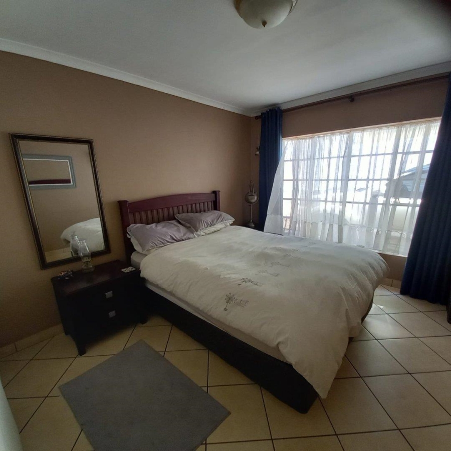 2 Bedroom Property for Sale in Greymont Gauteng