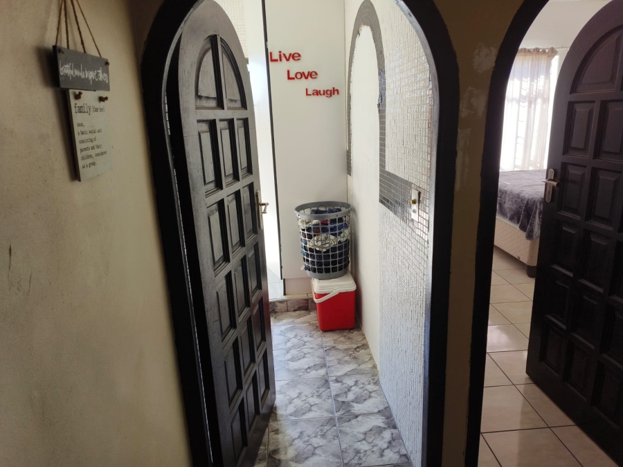 2 Bedroom Property for Sale in Sunnyside Gauteng