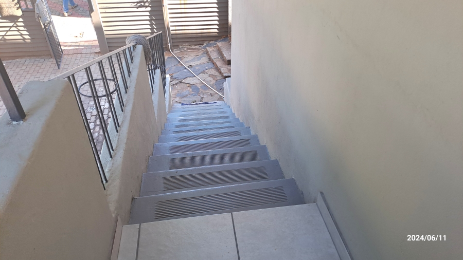 3 Bedroom Property for Sale in Mountain View Gauteng