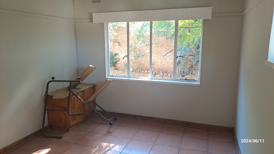 3 Bedroom Property for Sale in Mountain View Gauteng