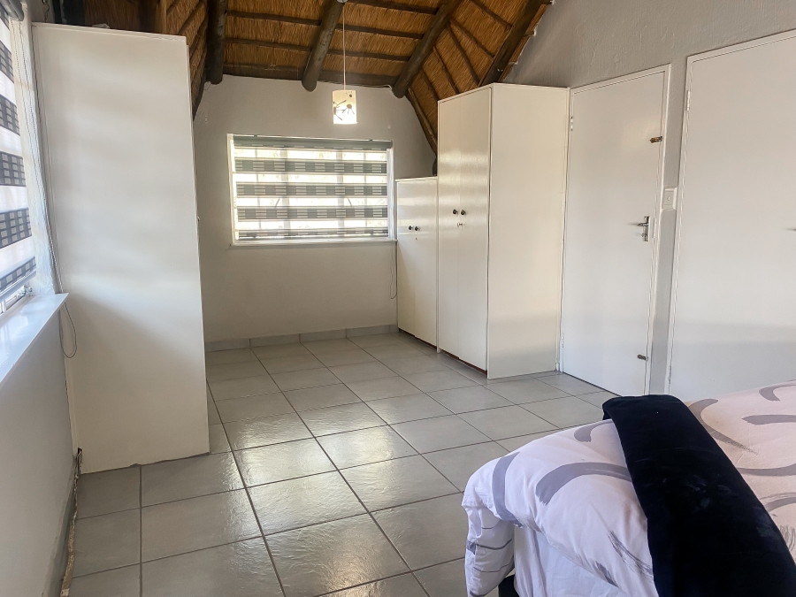 To Let 3 Bedroom Property for Rent in Buccleuch Gauteng