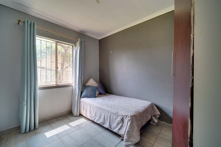 3 Bedroom Property for Sale in Palm Ridge Gauteng