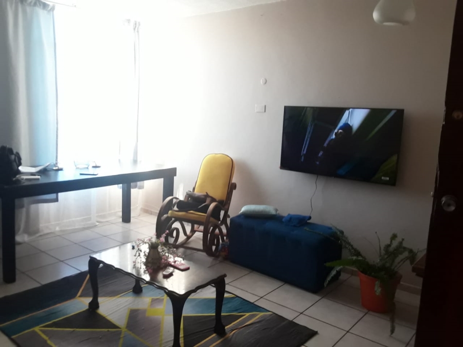 1 Bedroom Property for Sale in Bonaero Park Gauteng