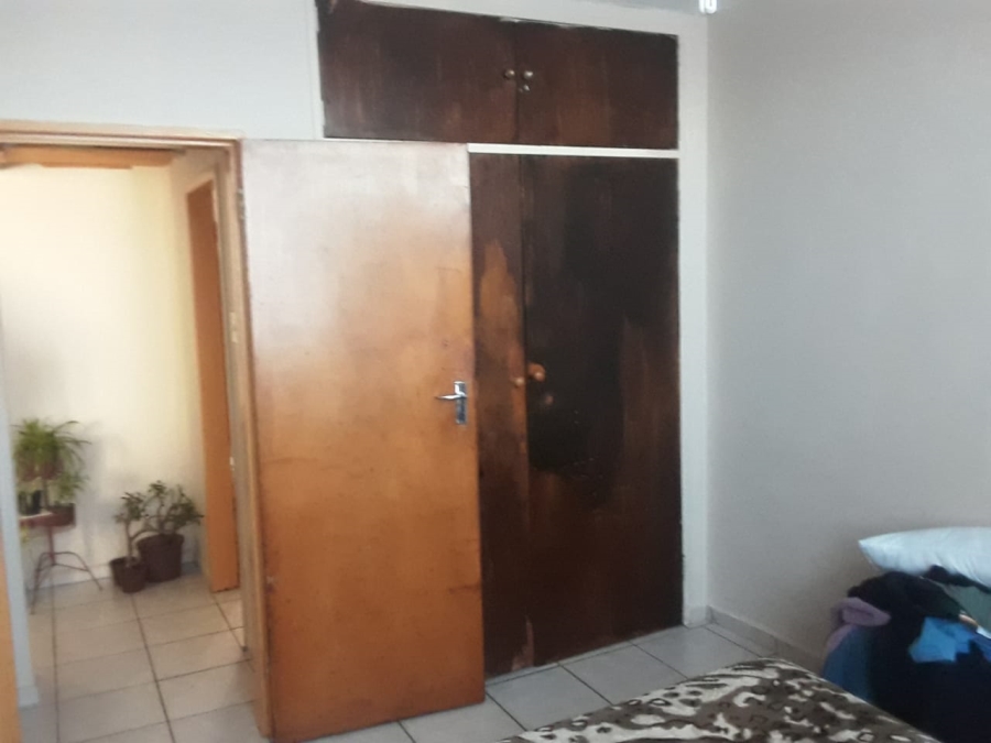 1 Bedroom Property for Sale in Bonaero Park Gauteng