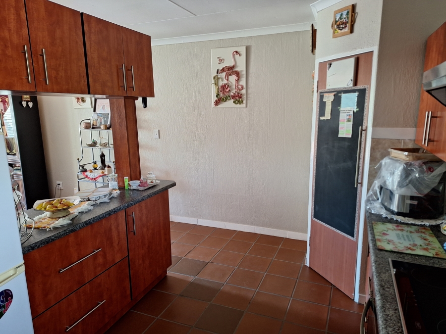 2 Bedroom Property for Sale in Rietfontein Gauteng