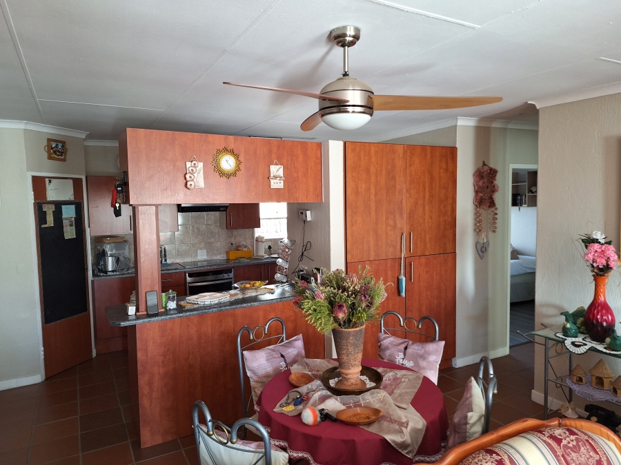 2 Bedroom Property for Sale in Rietfontein Gauteng