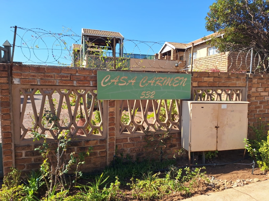 2 Bedroom Property for Sale in Rietfontein Gauteng