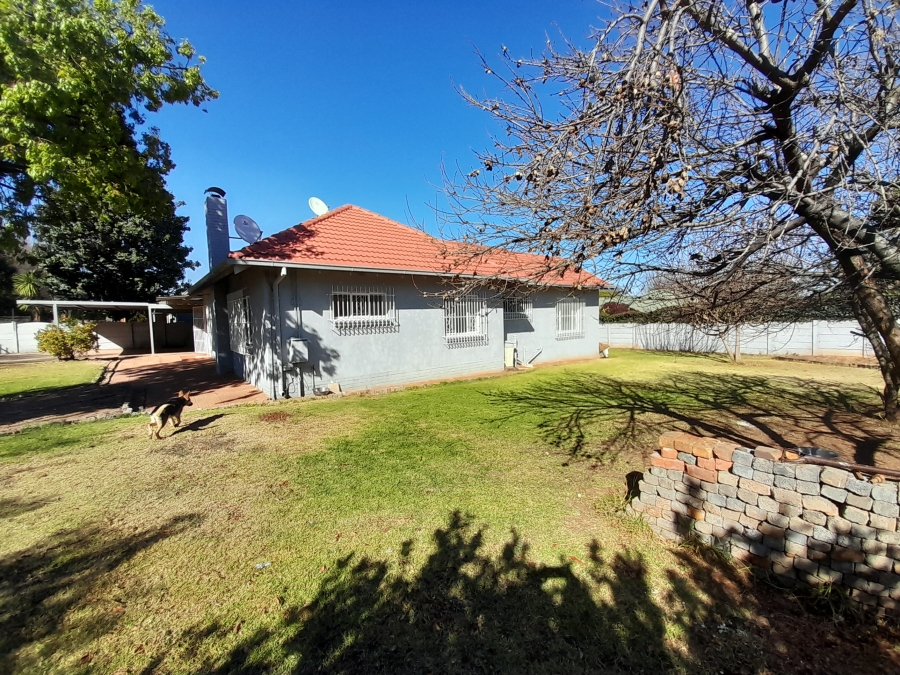 3 Bedroom Property for Sale in Edendale Gauteng