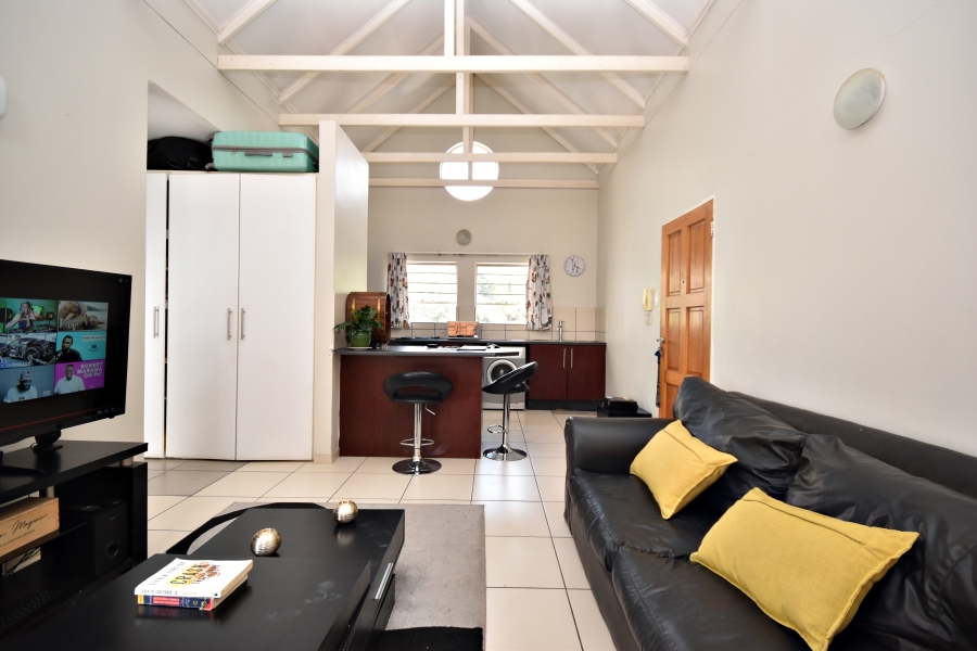 1 Bedroom Property for Sale in Ferndale Gauteng