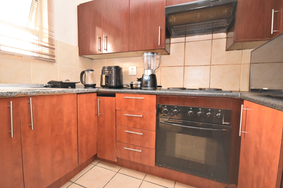 1 Bedroom Property for Sale in Ferndale Gauteng