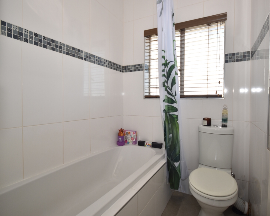 2 Bedroom Property for Sale in Ferndale Gauteng