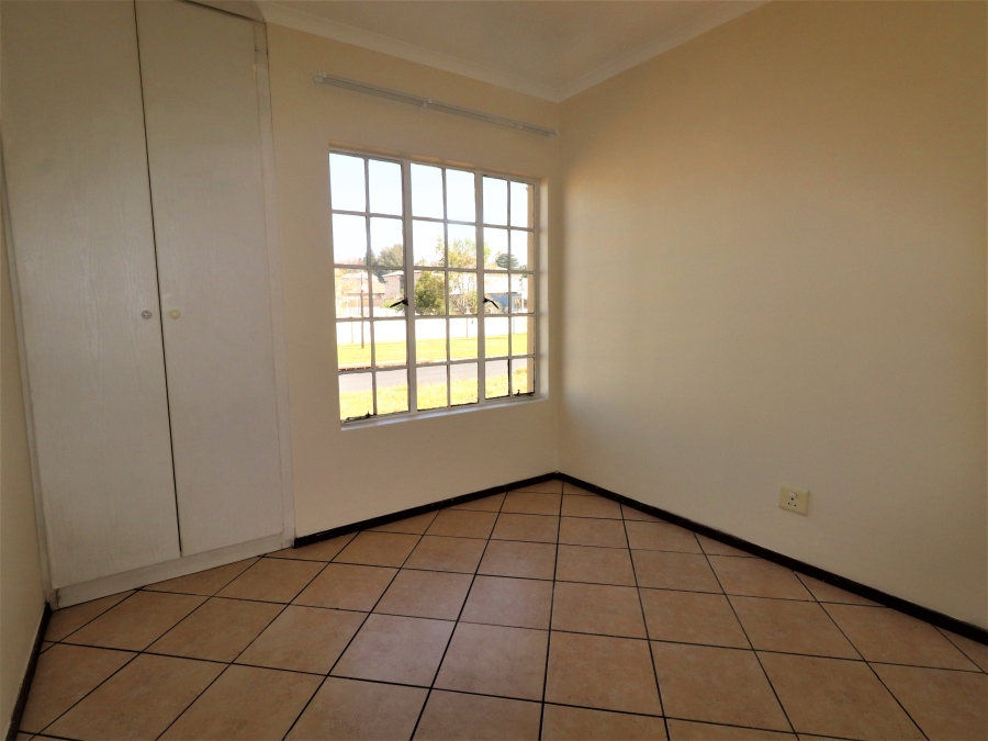 To Let 3 Bedroom Property for Rent in Terenure Gauteng