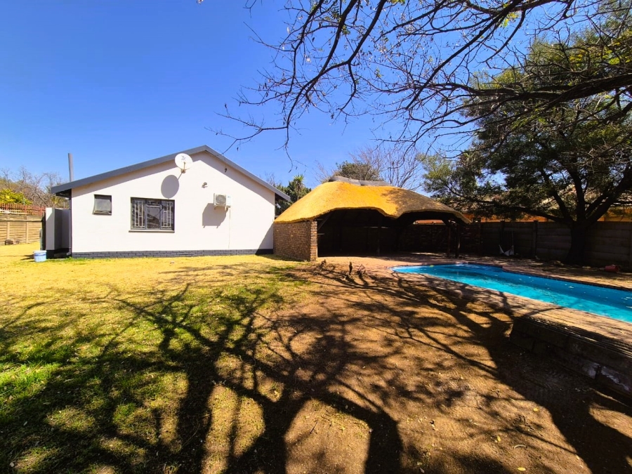 3 Bedroom Property for Sale in Falcon Ridge Gauteng