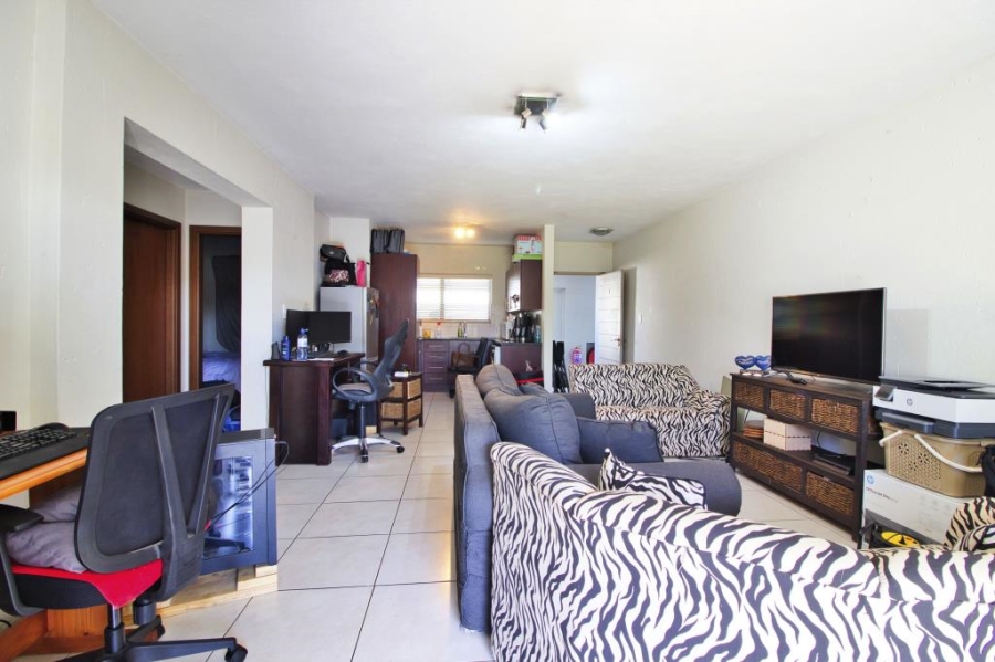 2 Bedroom Property for Sale in Hurlyvale Gauteng