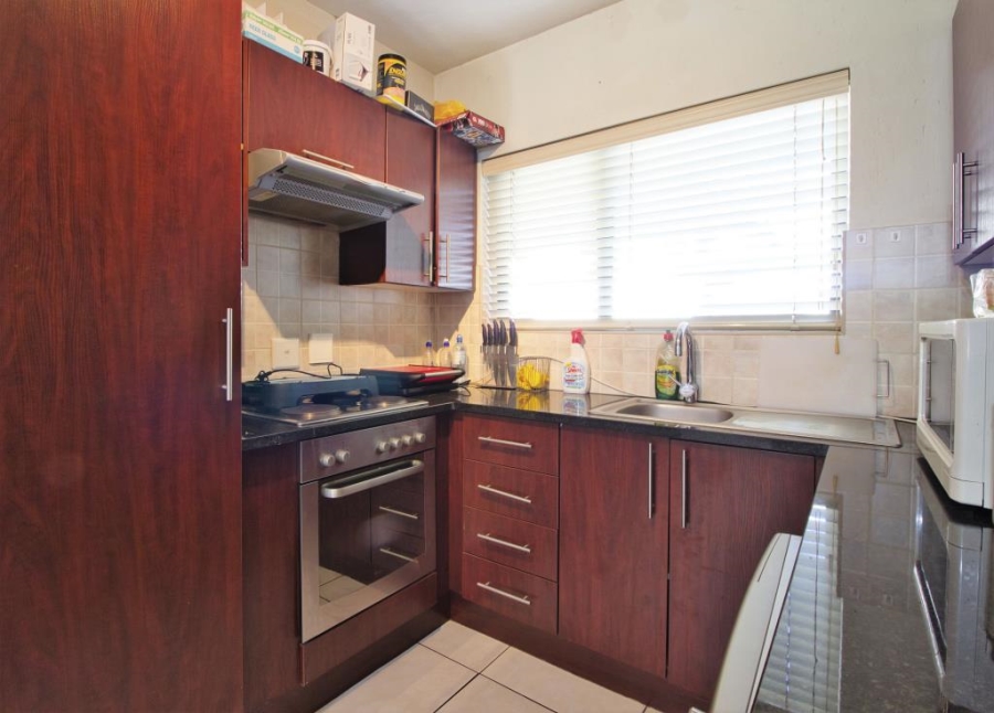 2 Bedroom Property for Sale in Hurlyvale Gauteng