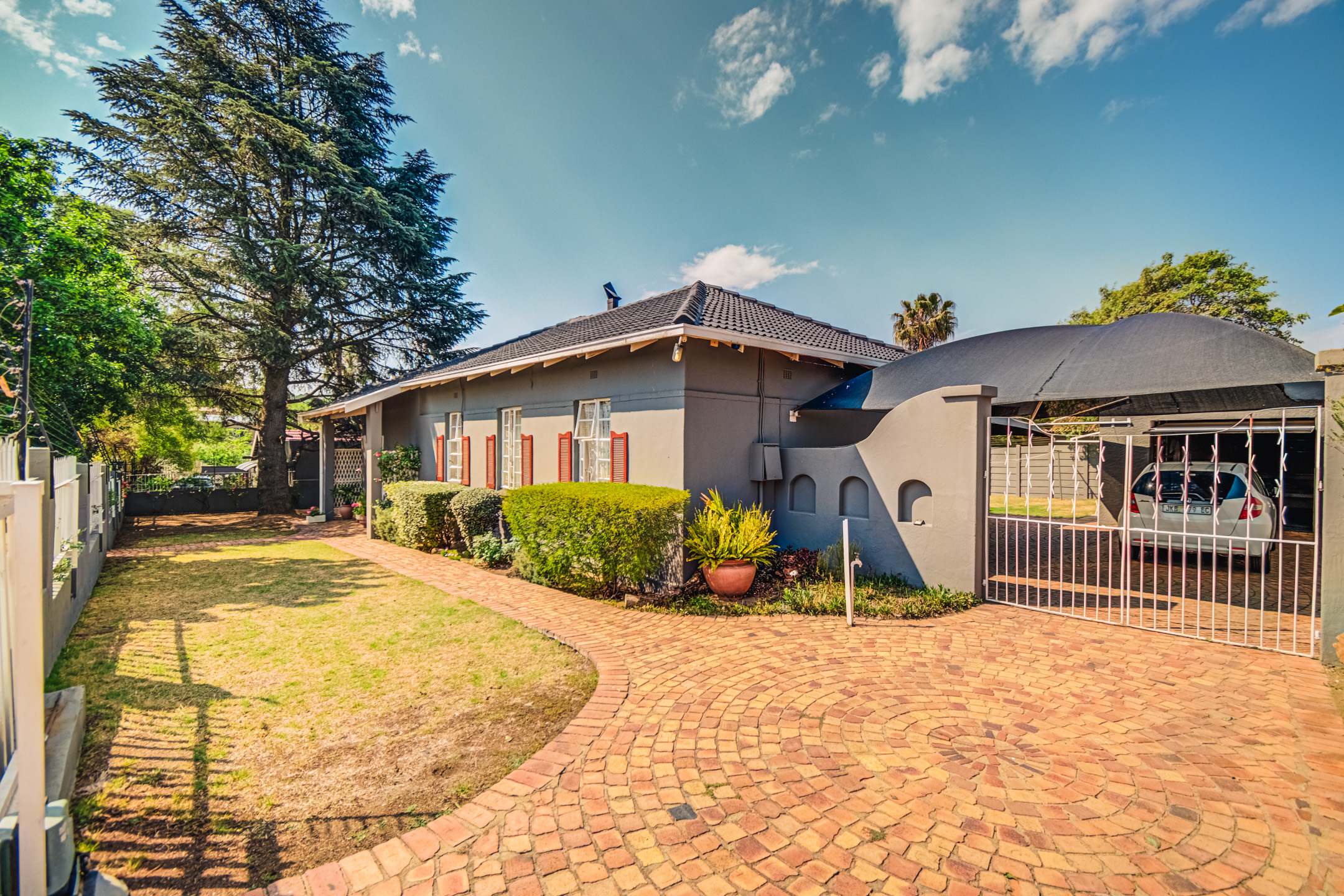 4 Bedroom Property for Sale in Marais Steyn Park Gauteng