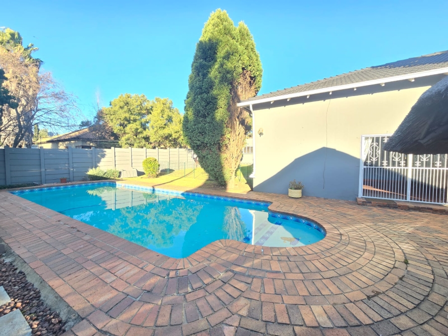 4 Bedroom Property for Sale in Marais Steyn Park Gauteng