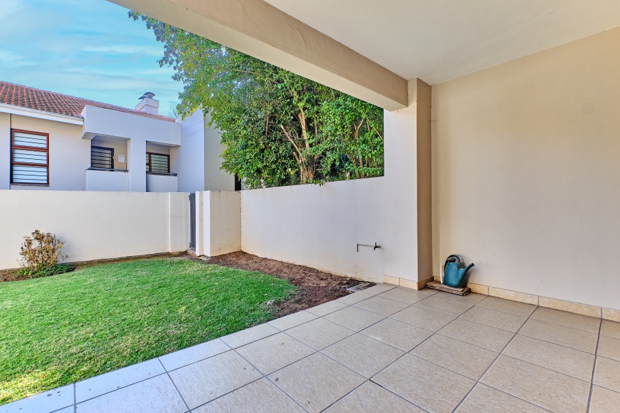 2 Bedroom Property for Sale in Eltonhill Gauteng