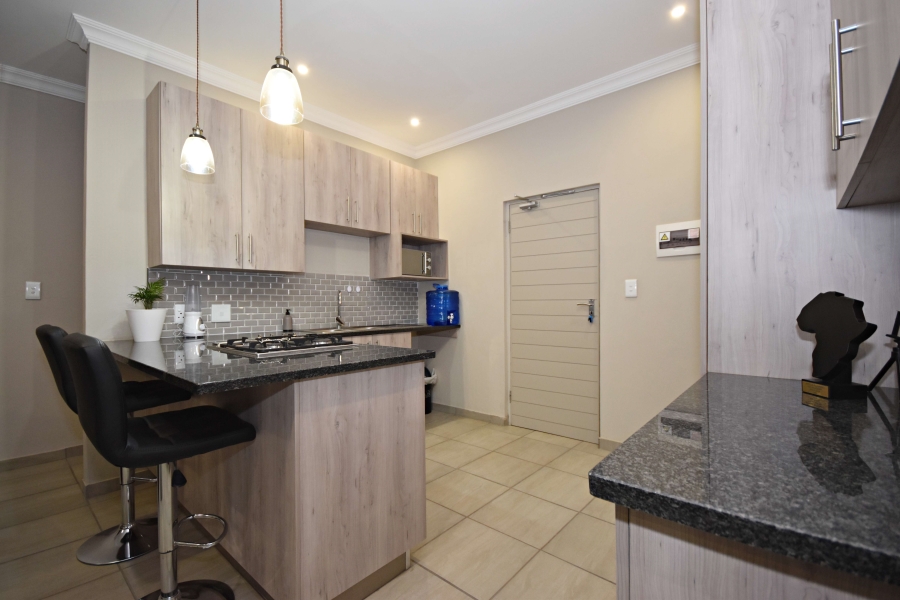 2 Bedroom Property for Sale in Ferndale Gauteng