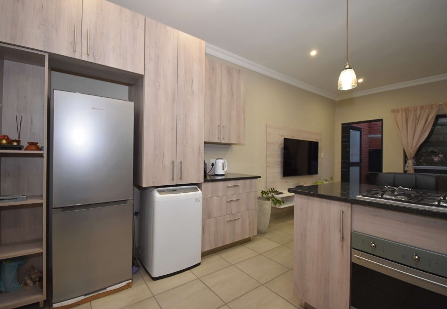 2 Bedroom Property for Sale in Ferndale Gauteng