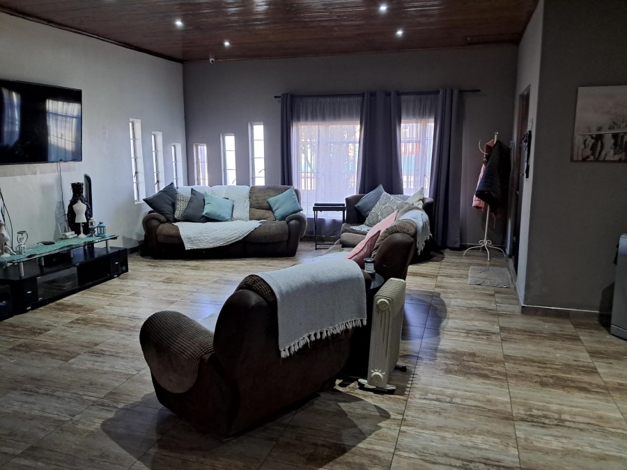 4 Bedroom Property for Sale in Minnebron Gauteng