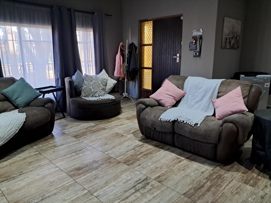 4 Bedroom Property for Sale in Minnebron Gauteng