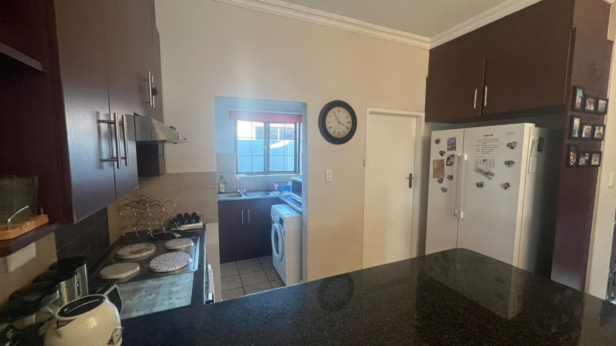 2 Bedroom Property for Sale in Montana Gauteng