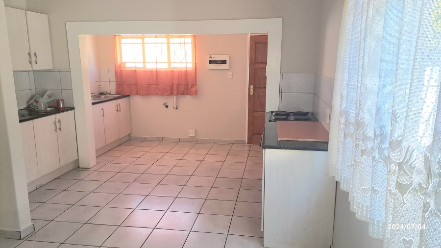 3 Bedroom Property for Sale in Mountain View Gauteng