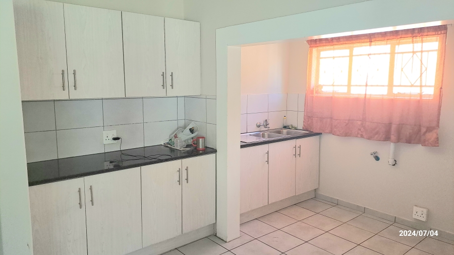 3 Bedroom Property for Sale in Mountain View Gauteng