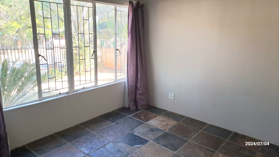 6 Bedroom Property for Sale in Suiderberg Gauteng