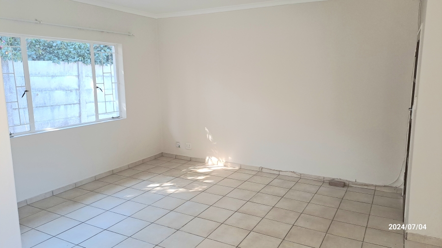 6 Bedroom Property for Sale in Suiderberg Gauteng