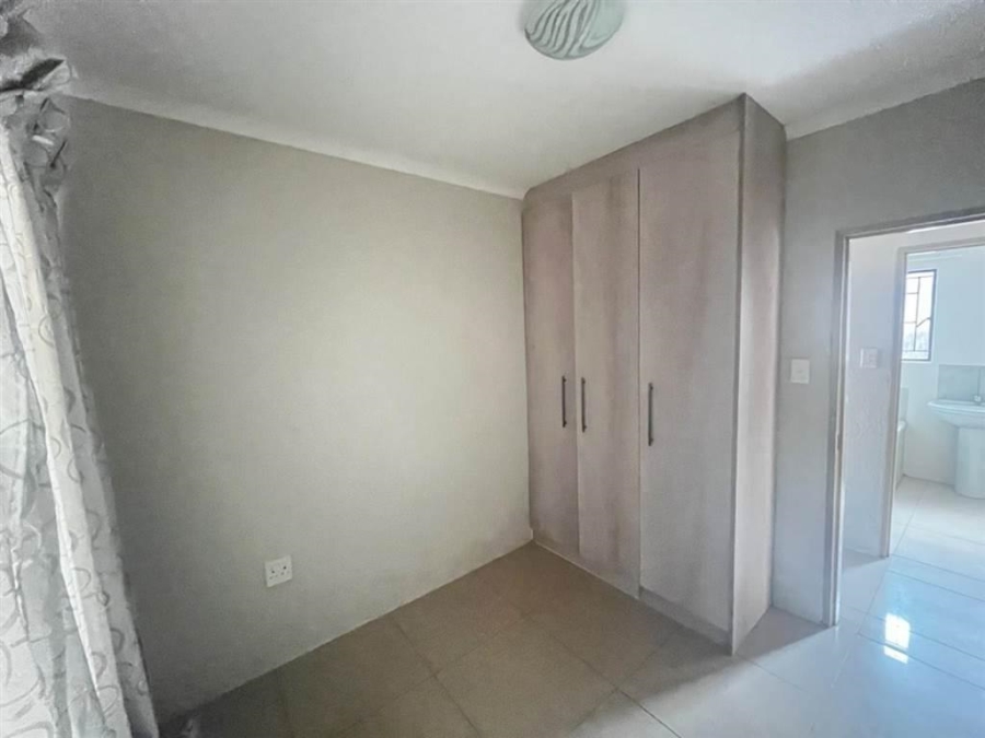 3 Bedroom Property for Sale in Soshanguve YY Gauteng