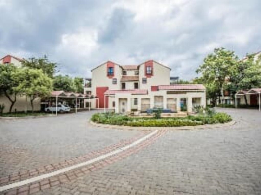 1 Bedroom Property for Sale in Oukraal Estate Gauteng