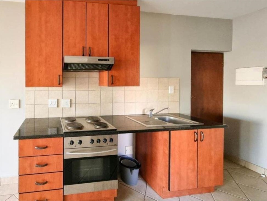 1 Bedroom Property for Sale in Oukraal Estate Gauteng