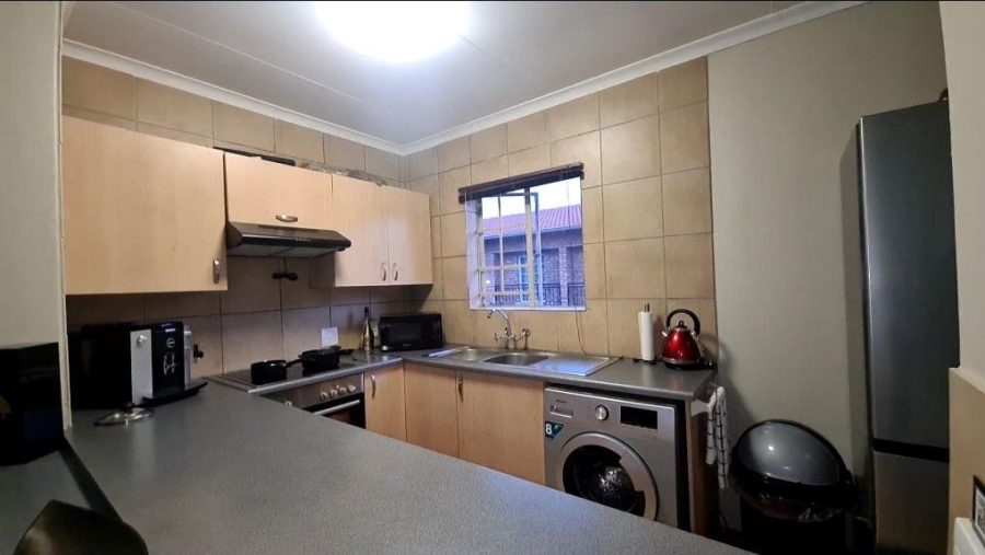 1 Bedroom Property for Sale in Newmark Estate Gauteng