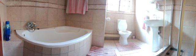 2 Bedroom Property for Sale in Heatherview Gauteng