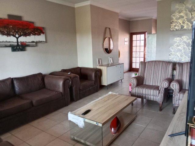 2 Bedroom Property for Sale in Heatherview Gauteng