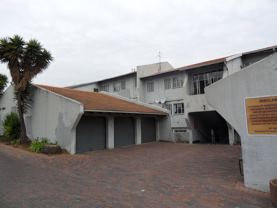 4 Bedroom Property for Sale in Bramley Park Gauteng