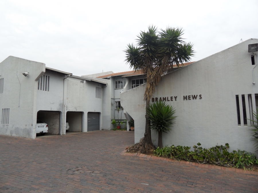 4 Bedroom Property for Sale in Bramley Park Gauteng