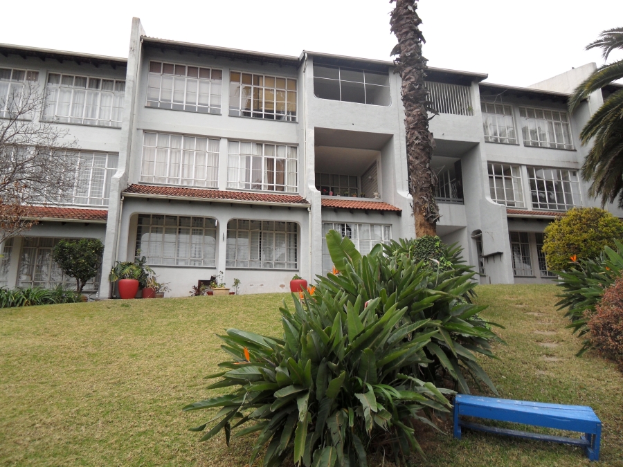 4 Bedroom Property for Sale in Bramley Park Gauteng