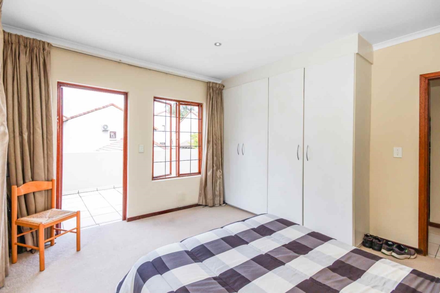 3 Bedroom Property for Sale in Barbeque Downs Gauteng