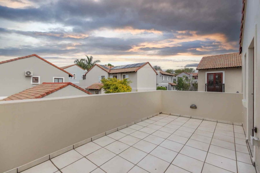 3 Bedroom Property for Sale in Barbeque Downs Gauteng