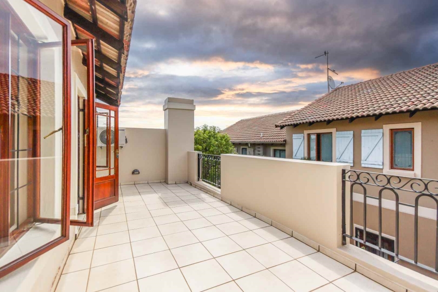 3 Bedroom Property for Sale in Barbeque Downs Gauteng