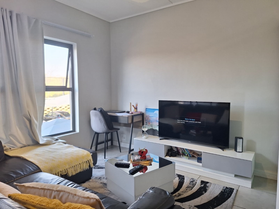 To Let 1 Bedroom Property for Rent in Waterfall Gauteng