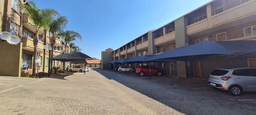 2 Bedroom Property for Sale in Amberfield Gauteng