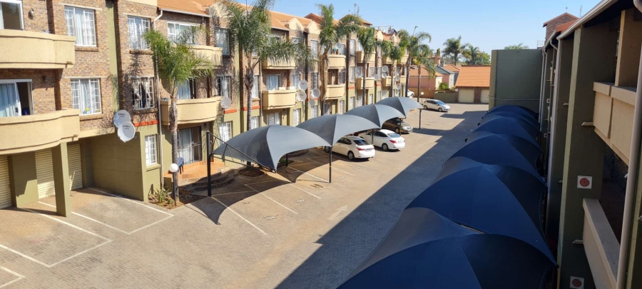 2 Bedroom Property for Sale in Amberfield Gauteng