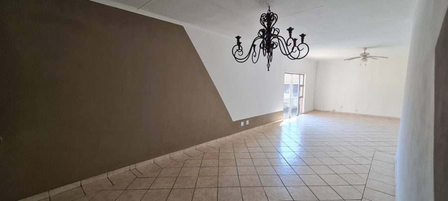 2 Bedroom Property for Sale in Amberfield Gauteng