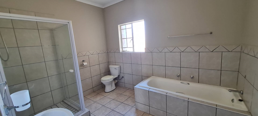 2 Bedroom Property for Sale in Amberfield Gauteng