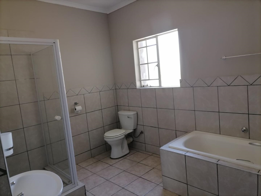 2 Bedroom Property for Sale in Amberfield Gauteng